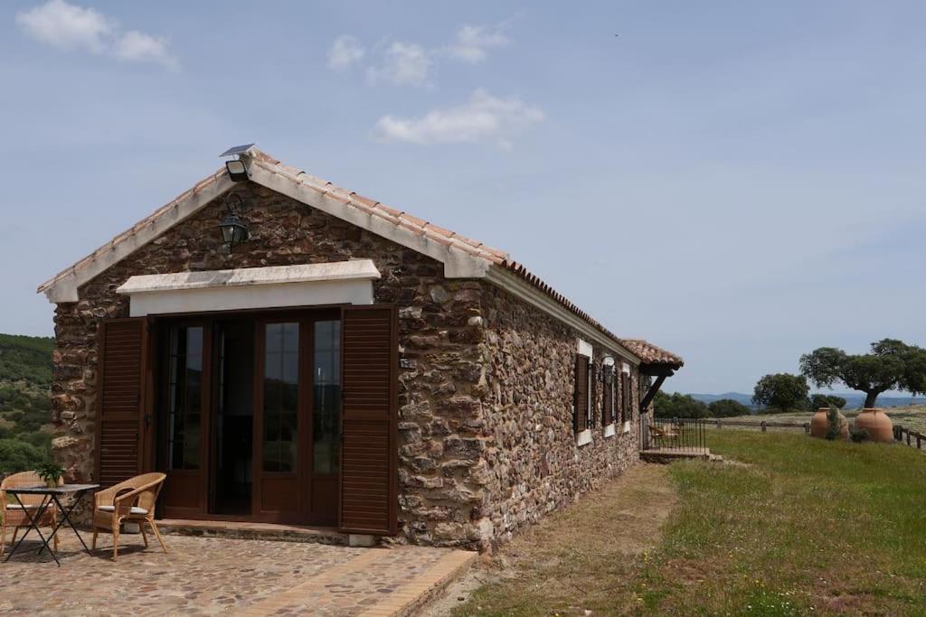 Finca La Alcolehuela En Parque Natural De Despenaperros Santa Elena Esterno foto