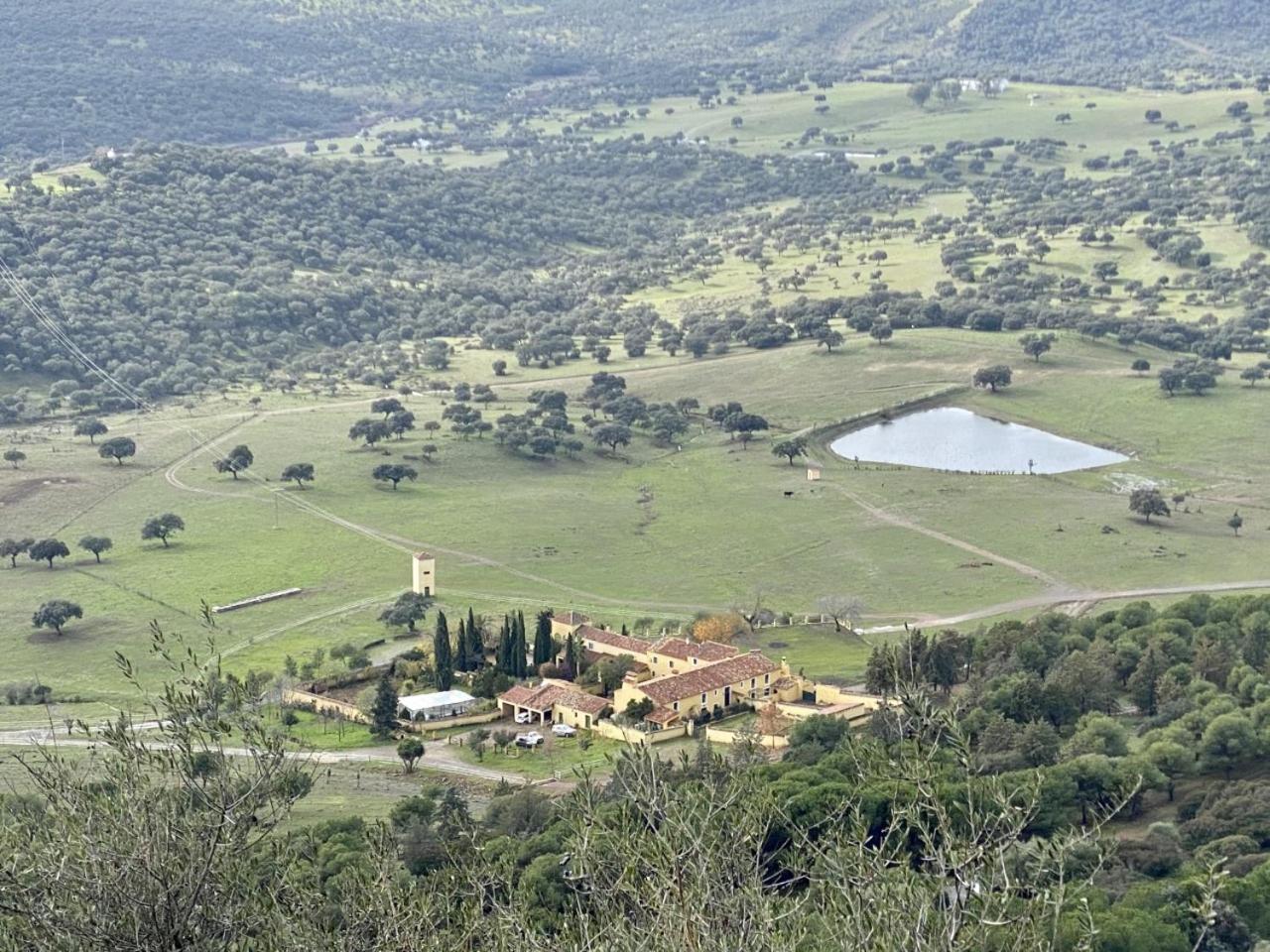 Finca La Alcolehuela En Parque Natural De Despenaperros Santa Elena Esterno foto