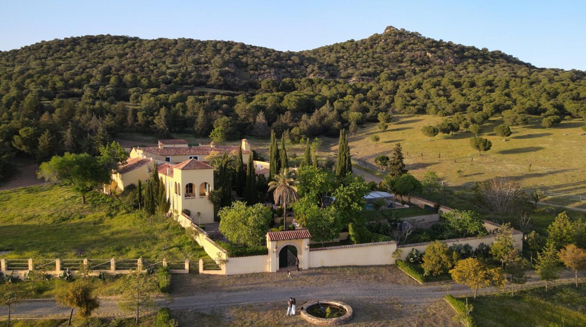 Finca La Alcolehuela En Parque Natural De Despenaperros Santa Elena Esterno foto